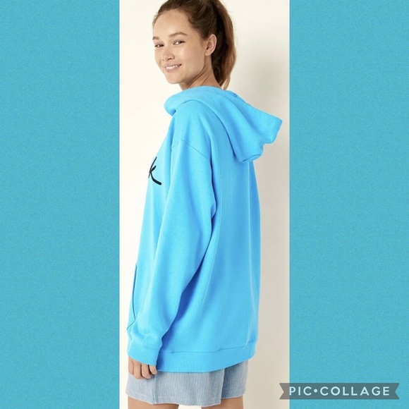 Victoria's Secret PINK Campus Hoodie
Underwater size XL VS XLarge AWESOME - Picture 4 of 4